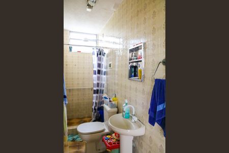 Apartamento à venda com 80m², 3 quartos e sem vagaBanheiro 