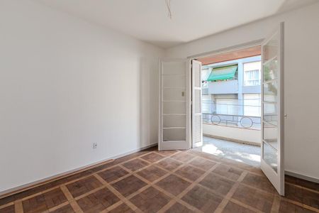 Sala de apartamento à venda com 3 quartos, 90m² em Centro Histórico, Porto Alegre