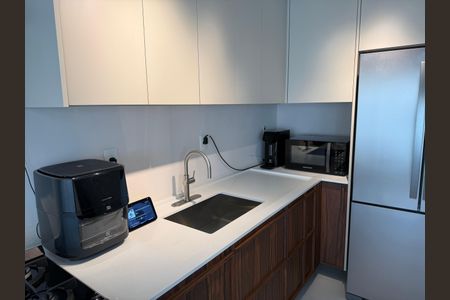 Apartamento para alugar com 67m², 2 quartos e 1 vaga Apartamento para alugar com 67m², 2 quartos e 1 vagaCozinha