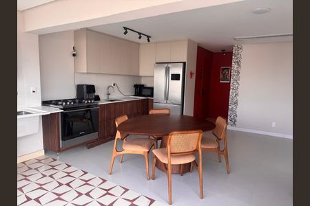 Apartamento para alugar com 67m², 2 quartos e 1 vaga Apartamento para alugar com 67m², 2 quartos e 1 vagaCozinha