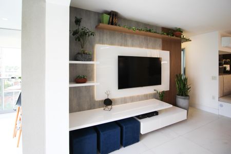 Sala de apartamento à venda com 1 quarto, 71m² em Moema, São Paulo