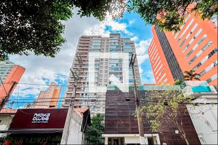 Apartamento à venda com 71m², 1 quarto e 1 vagaFachada