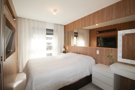 Apartamento à venda com 71m², 1 quarto e 1 vagaSuíte 