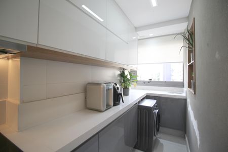 Apartamento à venda com 71m², 1 quarto e 1 vagaÁrea de Serviço