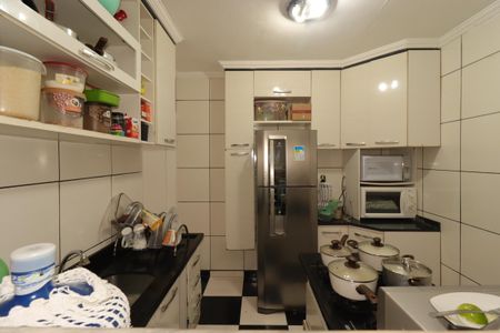 Casa à venda com 121m², 3 quartos e 2 vagasCozinha