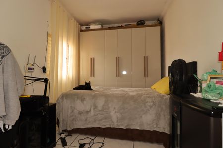 Casa à venda com 121m², 3 quartos e 2 vagasSuíte