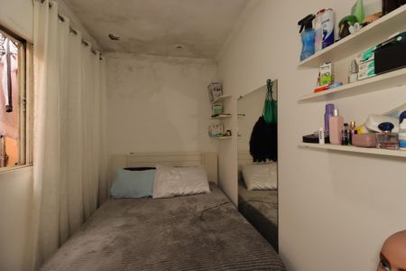 Casa à venda com 121m², 3 quartos e 2 vagasQuarto 1