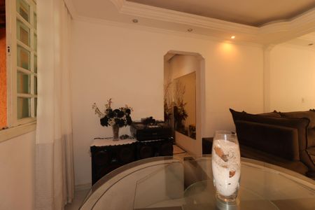 Casa à venda com 121m², 3 quartos e 2 vagasSala de Jantar