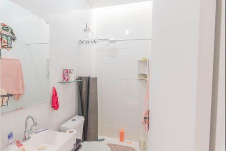 Casa de condomínio para alugar com 50m², 2 quartos e 1 vaga Casa de condomínio para alugar com 50m², 2 quartos e 1 vagaBanheiro