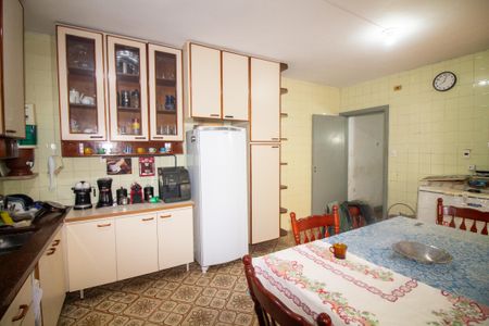 Casa à venda com 104m², 3 quartos e 1 vaga Casa à venda com 104m², 3 quartos e 1 vagaCozinha