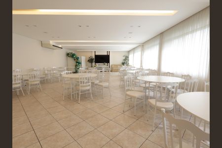 Apartamento à venda com 100m², 3 quartos e 1 vagaÁrea comum - Salão de festas
