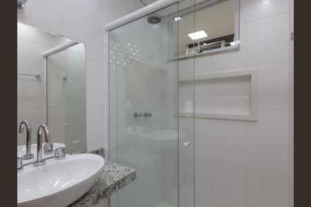 Apartamento à venda com 100m², 3 quartos e 1 vagaBanheiro da Suíte