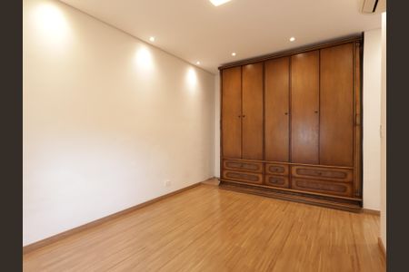 Apartamento à venda com 100m², 3 quartos e 1 vagaSuíte