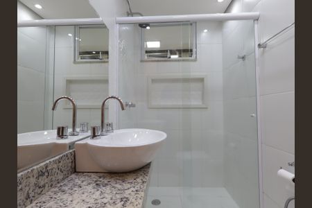 Apartamento à venda com 100m², 3 quartos e 1 vagaBanheiro da Suíte