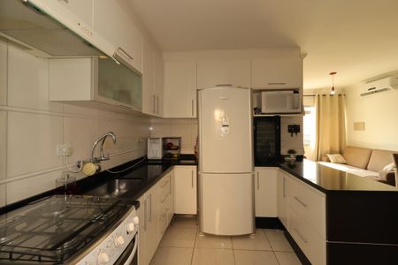 Apartamento para alugar com 57m², 2 quartos e 1 vagaCozinha