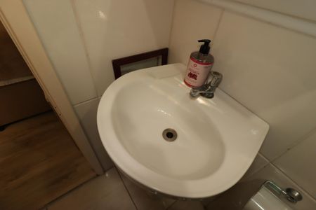 Apartamento para alugar com 57m², 2 quartos e 1 vagaBanheiro da Suíte - Pia