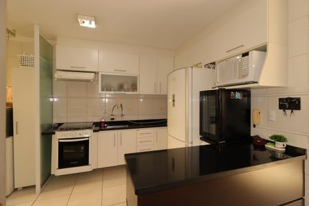 Apartamento para alugar com 57m², 2 quartos e 1 vagaCozinha