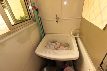 Apartamento para alugar com 57m², 2 quartos e 1 vagaÁrea de Serviço - Tanque