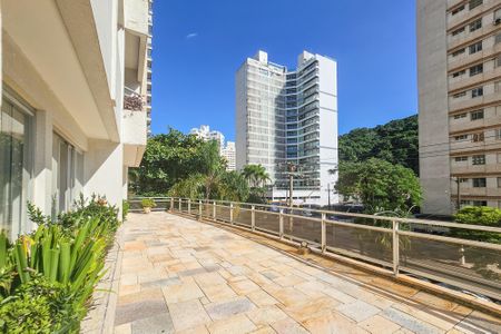 Apartamento para alugar com 135m², 3 quartos e 1 vagaÁrea de Lazer 