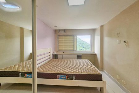 Apartamento para alugar com 135m², 3 quartos e 1 vagaSuíte 1