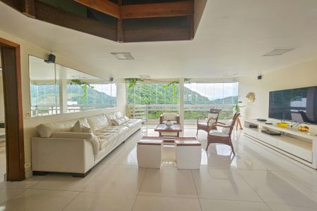 Sala de apartamento para alugar com 3 quartos, 135m² em Centro, Guarujá