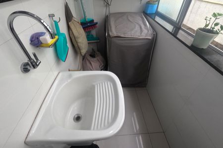 Apartamento para alugar com 78m², 2 quartos e 1 vagaÁrea de Serviço