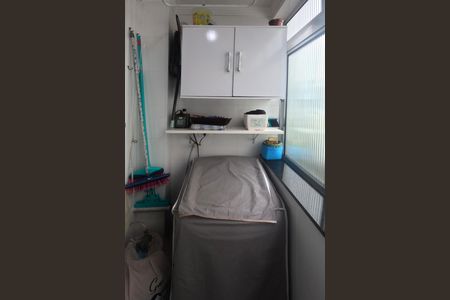 Apartamento para alugar com 78m², 2 quartos e 1 vagaÁrea de Serviço