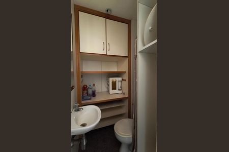 Apartamento para alugar com 109m², 3 quartos e 2 vagasBanheiro de Serviço 