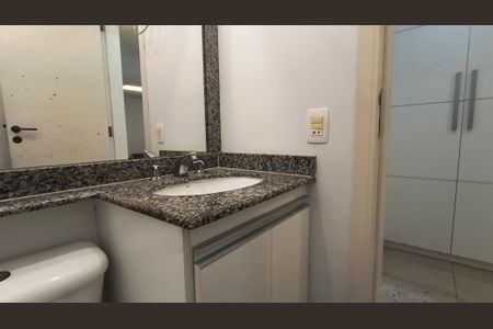 Apartamento para alugar com 109m², 3 quartos e 2 vagasBanheiro Social 