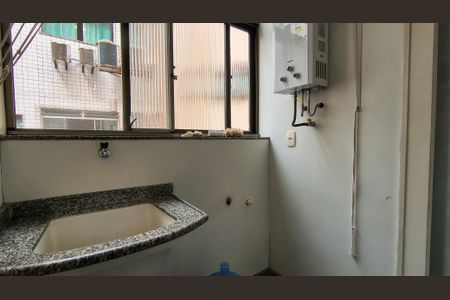 Apartamento para alugar com 109m², 3 quartos e 2 vagasCozinha e Área de Serviço 