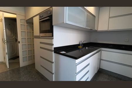 Apartamento para alugar com 109m², 3 quartos e 2 vagasCozinha e Área de Serviço 