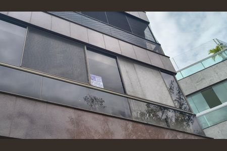 Apartamento para alugar com 109m², 3 quartos e 2 vagasPlaquinha instalada GTIZ-73