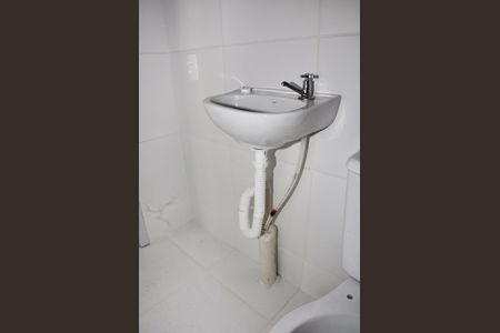 Apartamento à venda com 31m², 2 quartos e sem vagaDetalhe - Banheiro Social