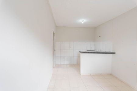 Sala de casa de condomínio para alugar com 2 quartos, 50m² em Cidade Satélite Íris, Campinas