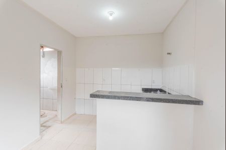 Sala de casa de condomínio para alugar com 2 quartos, 50m² em Cidade Satélite Íris, Campinas