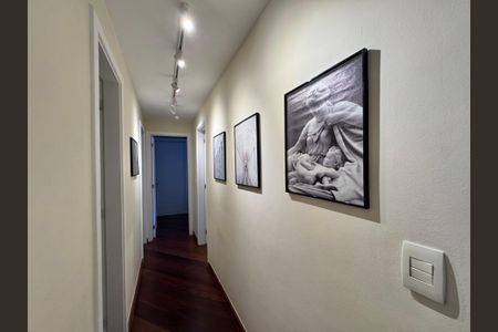 Apartamento para alugar com 119m², 3 quartos e 2 vagasCorredor