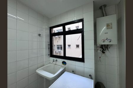 Apartamento para alugar com 119m², 3 quartos e 2 vagasCozinha e Área de Serviço