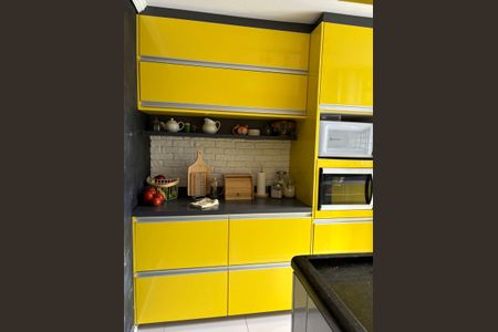 Apartamento à venda com 55m², 2 quartos e 1 vaga Apartamento à venda com 55m², 2 quartos e 1 vagaCozinha