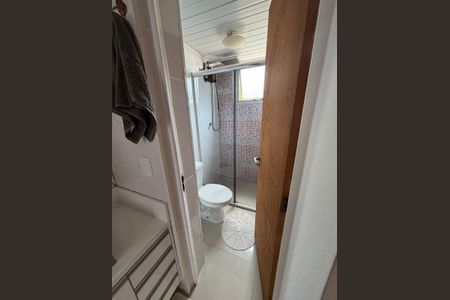 Apartamento à venda com 55m², 2 quartos e 1 vaga Apartamento à venda com 55m², 2 quartos e 1 vagaBanheiro