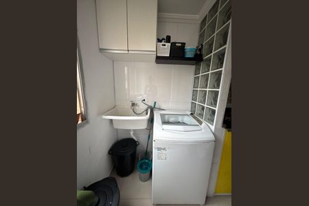 Apartamento à venda com 55m², 2 quartos e 1 vaga Apartamento à venda com 55m², 2 quartos e 1 vagaÁrea de serviço