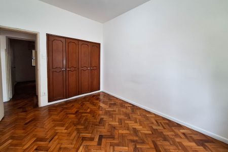 Apartamento para alugar com 96m², 3 quartos e 1 vaga Apartamento para alugar com 96m², 3 quartos e 1 vagaQuarto 2