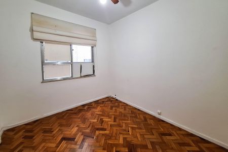 Apartamento para alugar com 96m², 3 quartos e 1 vaga Apartamento para alugar com 96m², 3 quartos e 1 vagaQuarto 3
