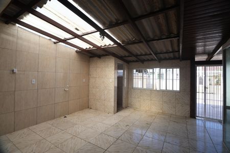 Casa para alugar com 80m², 2 quartos e 3 vagasCozinha