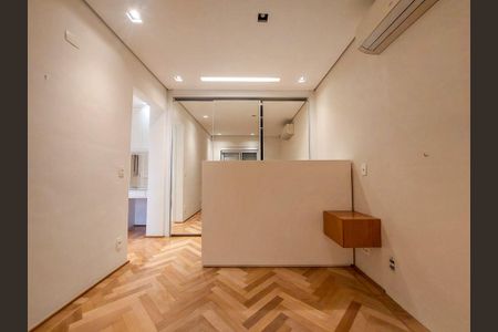 Apartamento à venda com 93m², 2 quartos e 2 vagas Apartamento à venda com 93m², 2 quartos e 2 vagasSuíte 2
