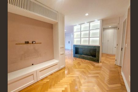 Apartamento à venda com 93m², 2 quartos e 2 vagas Apartamento à venda com 93m², 2 quartos e 2 vagasSala