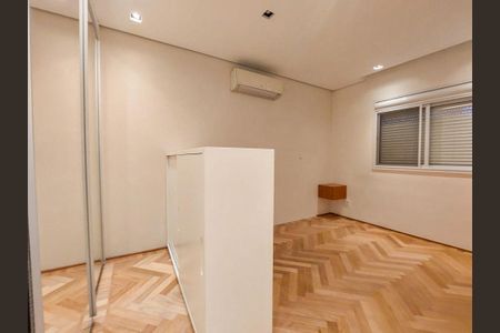Apartamento à venda com 93m², 2 quartos e 2 vagas Apartamento à venda com 93m², 2 quartos e 2 vagasSuíte 2