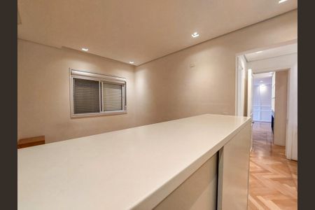 Apartamento à venda com 93m², 2 quartos e 2 vagas Apartamento à venda com 93m², 2 quartos e 2 vagasSuíte 2
