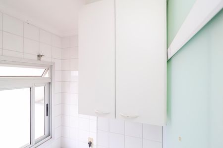 Apartamento à venda com 60m², 3 quartos e 1 vagaÁrea de Serviço