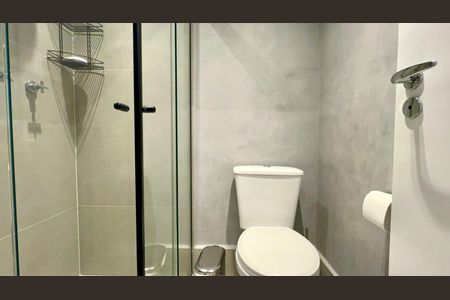 Banheiro de kitnet/studio à venda com 1 quarto, 21m² em Jardim Paulista, São Paulo