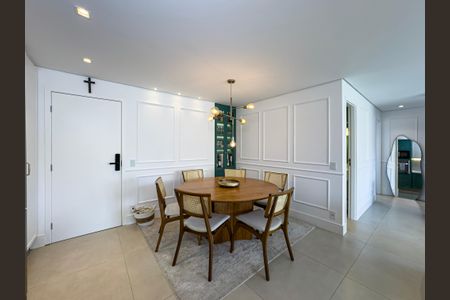 Apartamento à venda com 90m², 2 quartos e 2 vagas Apartamento à venda com 90m², 2 quartos e 2 vagasSala de jantar